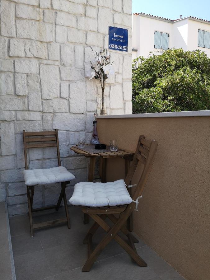 Paradise Apartment - Old Town Rab ราบ ภายนอก รูปภาพ