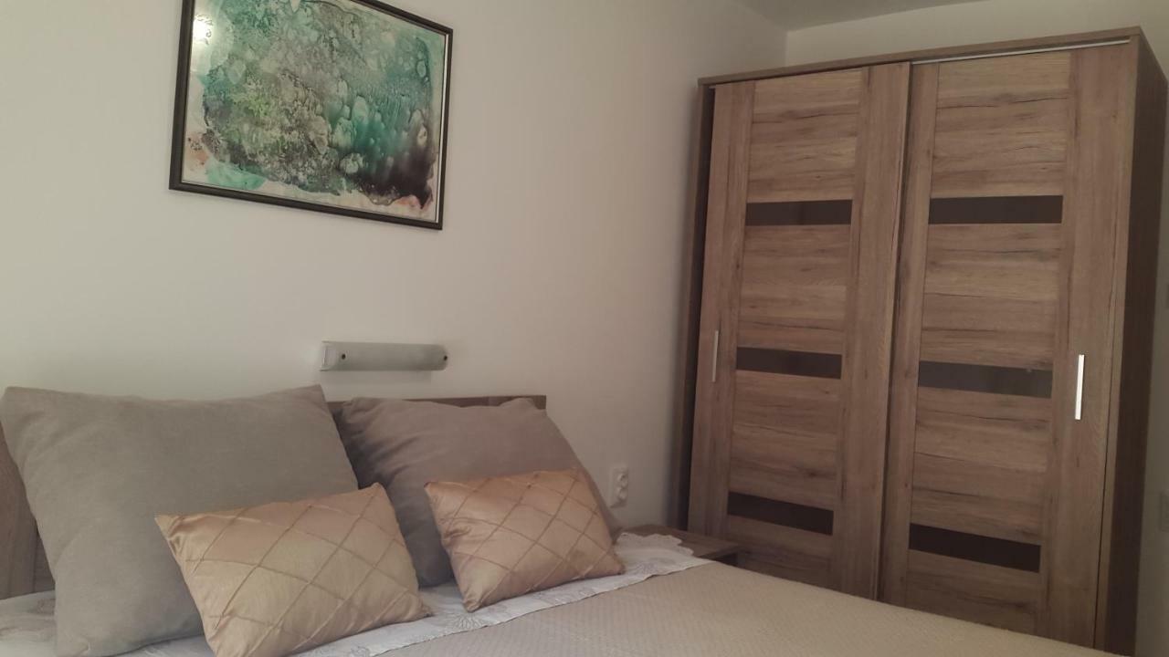 Paradise Apartment - Old Town Rab ราบ ภายนอก รูปภาพ